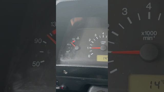 Водитель нивы в пробке. #нива #нива 21214 #нива греется смотреть онлайн