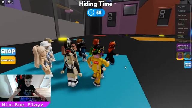 ROBLOX MEGA HIDE AND SEEK! смотреть онлайн