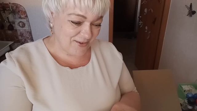 ОБЗОР ПОСЫЛКИ НА ДР, НАТАЛИ СПАСИБО!!! Подарочки? смотреть онлайн