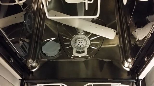 Zanussi ZDS12001 WA slimline dishwasher смотреть онлайн