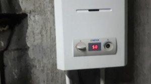 Отопление в гараже на баллонном газе с помощью водогрейной колонки Нева 4511 #1