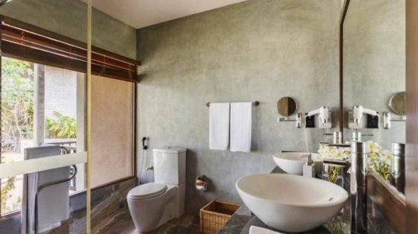 Uga Bay, Pasikuda, Sri Lanka