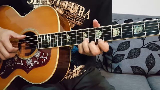 GIBSON SJ-300 CUSTOM USA /Marshall AS80R смотреть онлайн