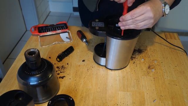 Kaffeemühle Grundig CM 6760 Produktbeschreibung und Erfahrungsbericht смотреть онлайн