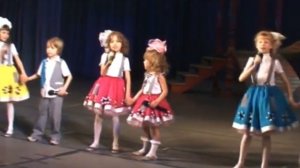 Красноярский ДМЦ "Волшебный микрофон"--песня"Братишка с сестрёнкой".