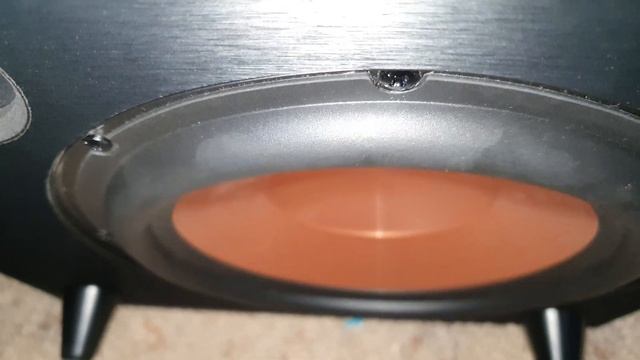 Klipsch R-8sw Excursion