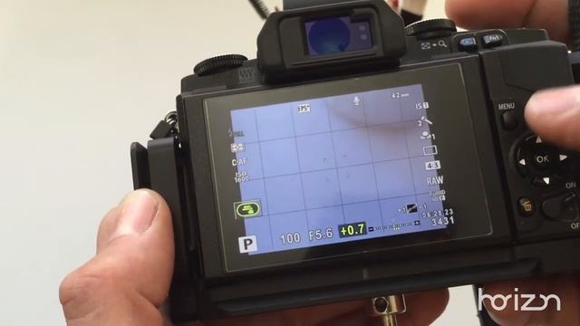 Разница между опцией "форматировать" и "удалить все" в цифровой фотокамере. смотреть онлайн