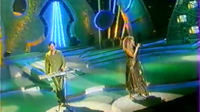 Люби меня по-французски "Песня Года 2002" смотреть онлайн