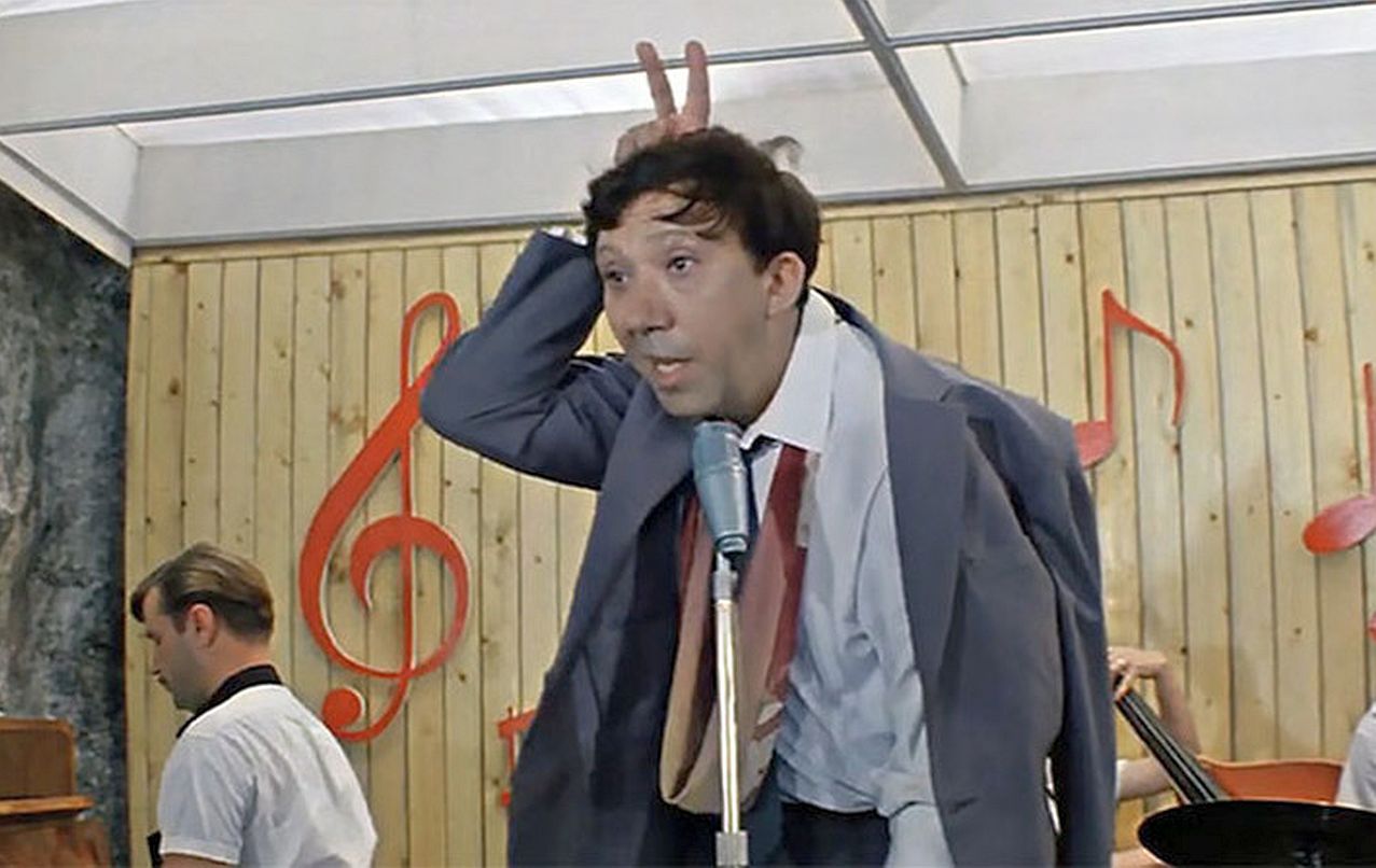 Песня про зайцев (Бриллиантовая рука) разбор на гармони №-195 с цифрами смотреть онлайн