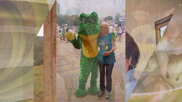 Одноклассницам к Дню 8 марта смотреть онлайн