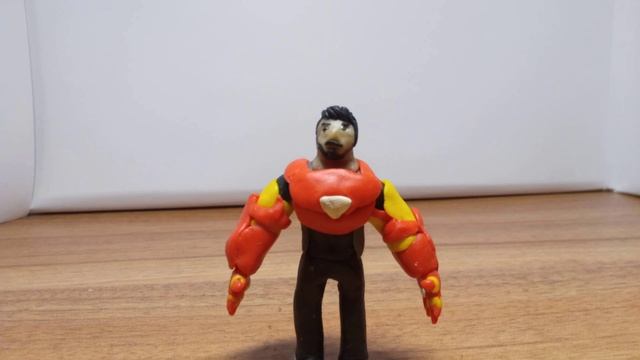 Тони Старк. Железный человек из пластилина. Похожый фрагмент из фильма Iron man в виде анимации. смотреть онлайн