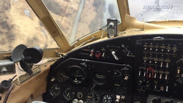 Взлет и посадка Ан-2 на Боровой г.Сургут смотреть онлайн