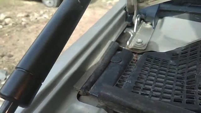 Упоры капота на Ларгус KU-RE-LO00-02 от AEngineering смотреть онлайн