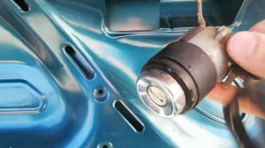 Ремонт замка багажника audi 80