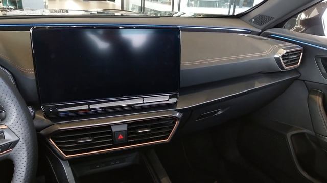 Cupra Formentor 2023 - High Performance SUV Coupé смотреть онлайн