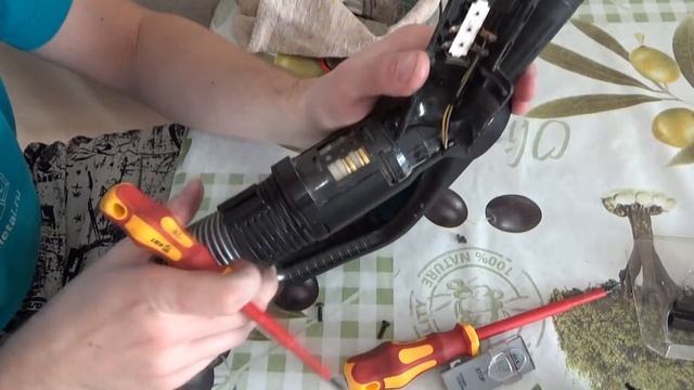 Ремонт пылесоса Samsung с управлением на ручке. смотреть онлайн