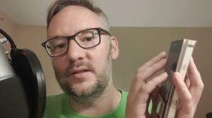 АСМР Russian Soft Spoken на русском 🇷🇺 Иностранец говорит и читает русский язык