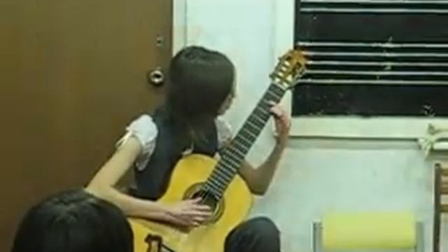 Классно зажигает на гитаре. Муз школа 2010 год №1 смотреть онлайн