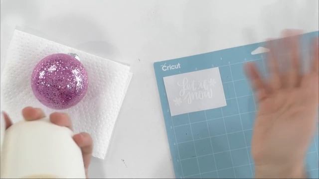 Must See Hacks For Applying Vinyl To Christmas Ornaments смотреть онлайн