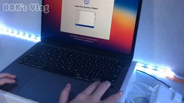 Unbox Macbook Air 2020 ?+ AirPods Pro смотреть онлайн