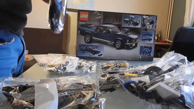 Lego 10265 Ford Mustang unboxing смотреть онлайн
