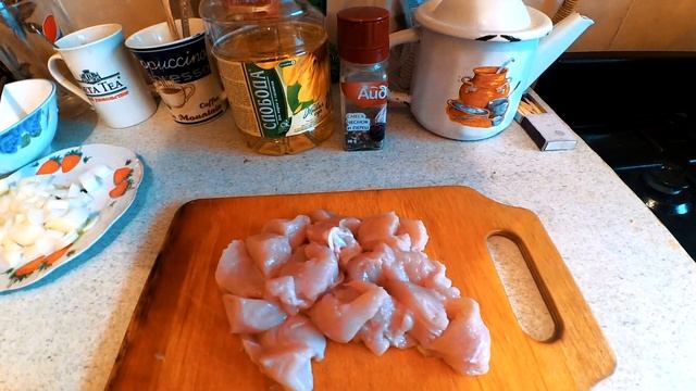? Влог / ЖАРЕНАЯ КАРТОШКА С КУРИНЫМ ФИЛЕ / Картоха ? смотреть онлайн