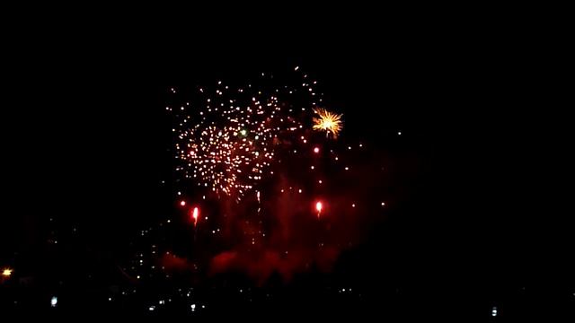 Фестиваль фейерверков «Фейерфест» в Отрадном и Медведково 2013 смотреть онлайн