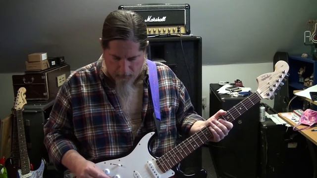 Lefty Squier Affinity Strat Strung Up Righty смотреть онлайн
