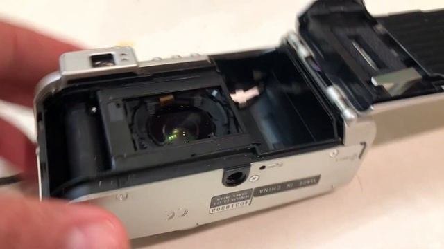 Konica Minolta Zoom 160c Date 35mm Point And Shoot Film Camera