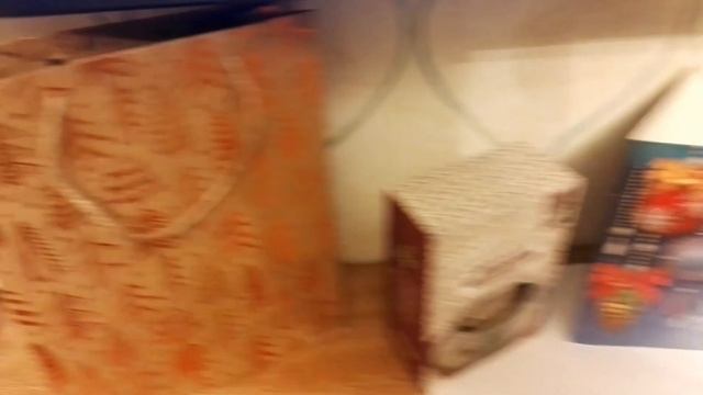 PAULA, PILGRIM, YSL ПАРФЮМ, YVES ROCHER, ОТКРЫТКИ... смотреть онлайн