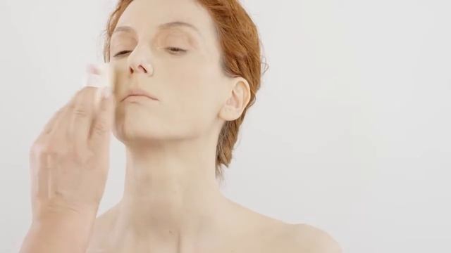 Маскировка веснушек (пигментных пятен) с RiparCover Camouflage смотреть онлайн