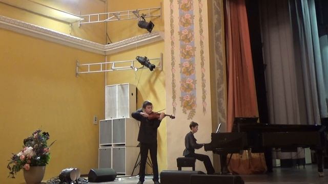 Г.Венявский. Концерт №2, 1 часть смотреть онлайн
