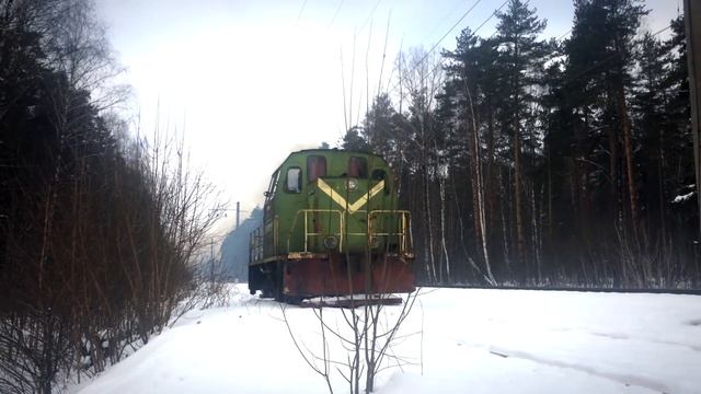 Тепловоз ТГМ23В48-1037 смотреть онлайн