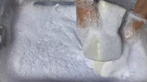 ASMR- Esponjas com limpador em gel lavanda 💜💜 Sponges with lavender gel cleanser