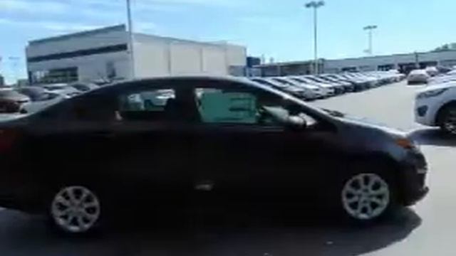 2017 Kia Rio K2821 - High Point NC смотреть онлайн