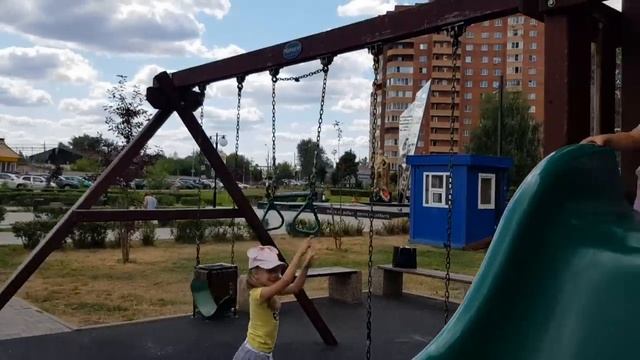 Как в столовой, на раздаче☺Что врач сказал в больнице?Шикарный стол и ужин смотреть онлайн