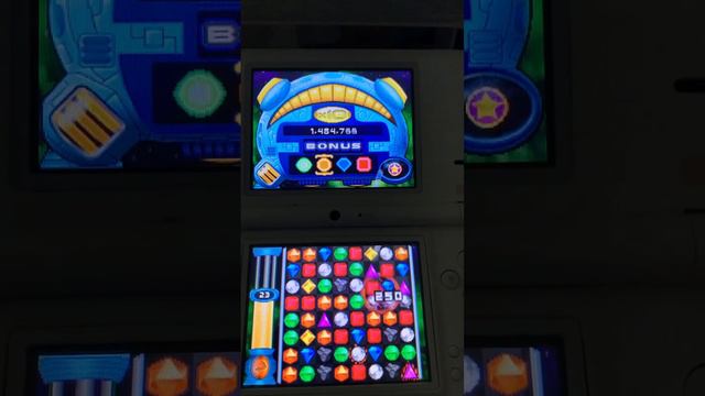 ASMR: Playing Bejeweled Twist on Nintendo DSi смотреть онлайн
