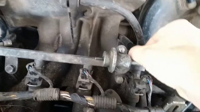 Замена РДТ (регулятора давления топлива) а/м Дэу Нексия 8 клапанная (плохо заводится на горячую). смотреть онлайн