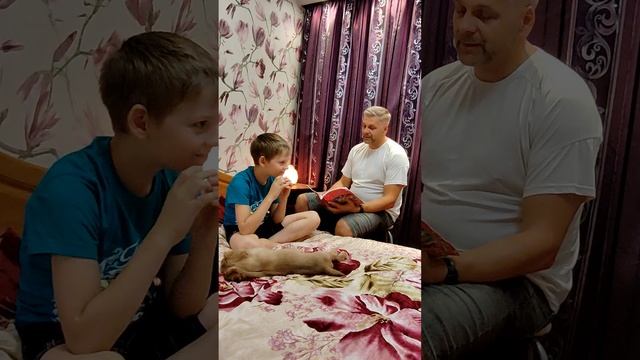 Сям'я Акімавых. Рублеўская Л. Мышка Пik пik i гiтара смотреть онлайн