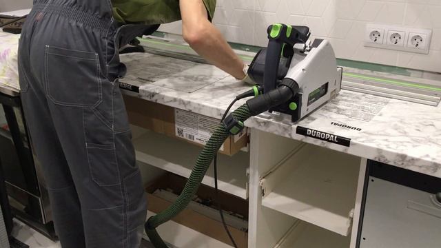 Врезка варочной панели погружной пилой Festool TS55 смотреть онлайн