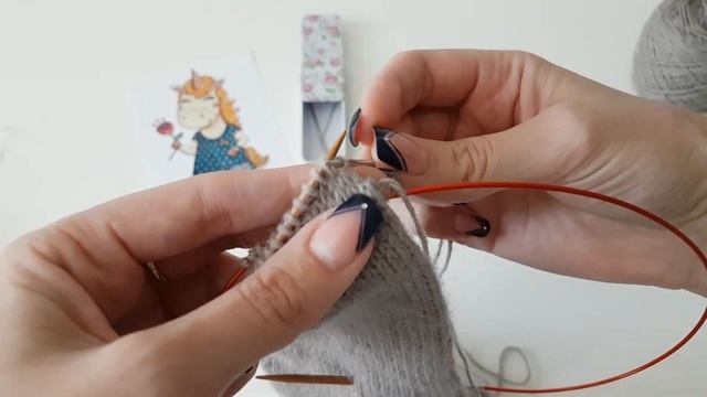 Повязка на голову спицами. Мастер-класс смотреть онлайн