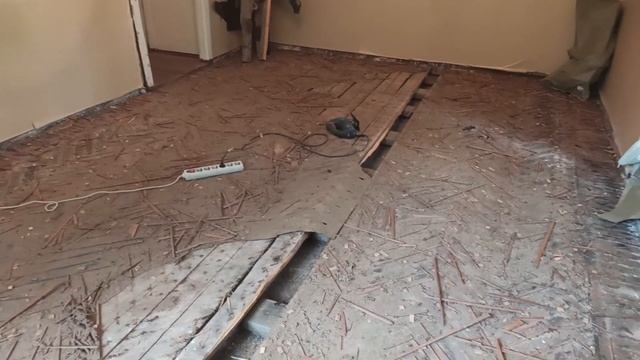 Снимаем старый штучный паркет в хрущевке - как делать, что внутри? смотреть онлайн