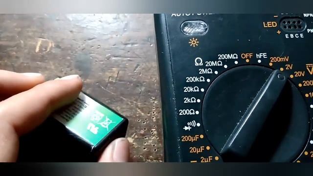 Cómo uso mi Multitester y cómo mido cada magnitud Parte #1? смотреть онлайн