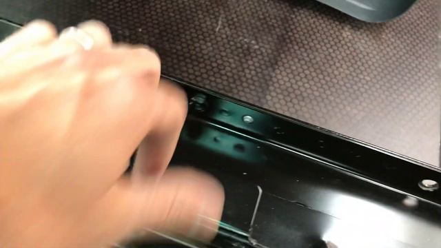 Mercedes Vito W639 double seat to single seat - remove rear bracket