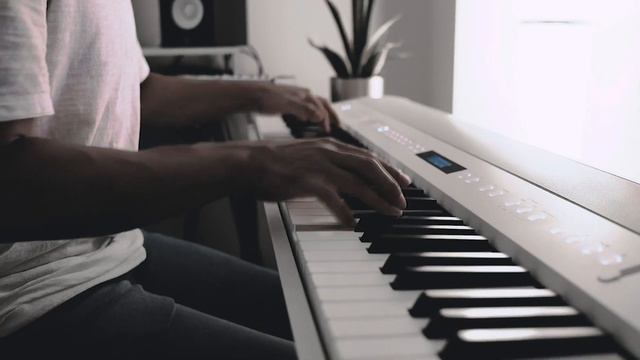 SOMEONE YOU LOVED (Lewis Capaldi) | The Theorist Piano Cover смотреть онлайн