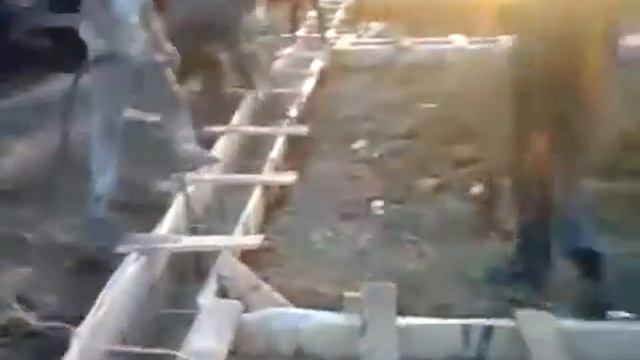 Заливка бетона фундамент лента смотреть онлайн