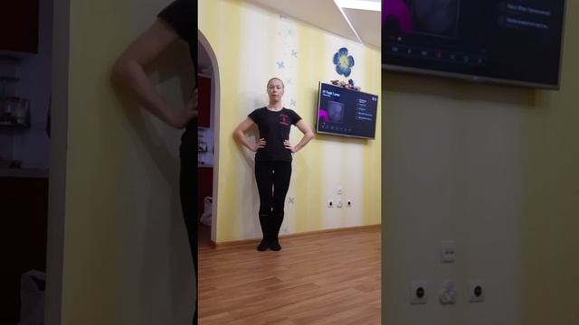 Преподаватель кафедры ФВС, Чумак Марина Юрьевна (Вальсовый поворот) смотреть онлайн