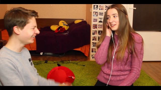 ТИХИЙ ВЫЗОВ С МОИМИ ДРУЗЬЯМИ! :D // WHISPER CHALLENGE #3 смотреть онлайн