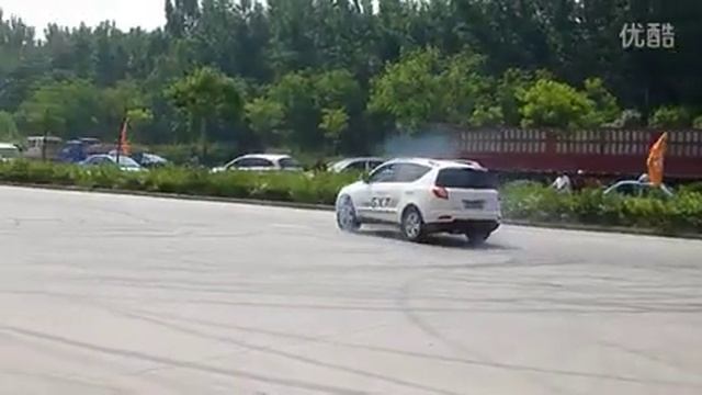 Geely GX7 (Emgrand X7) - выступление смотреть онлайн