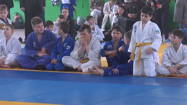 Виступи вихованців ЦДР Елефант дівчата смотреть онлайн